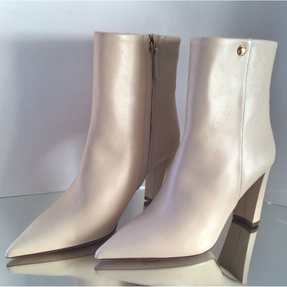 NEW Tory Burch 90 mm Penelope Bootie (Dulce De Leche) Pull-on Boots (Size 8) - Picture 4 of 10
